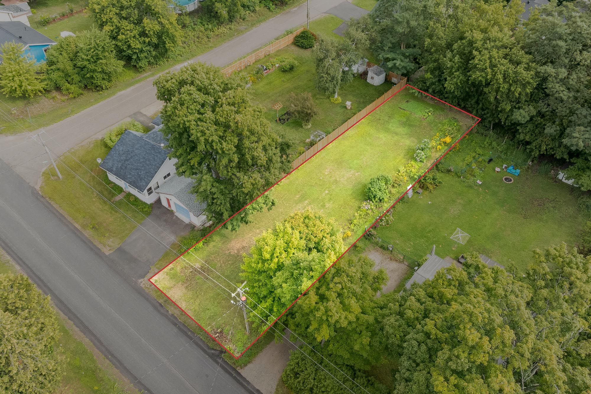 305 Ouida Street, Tay, On L0k 2c0