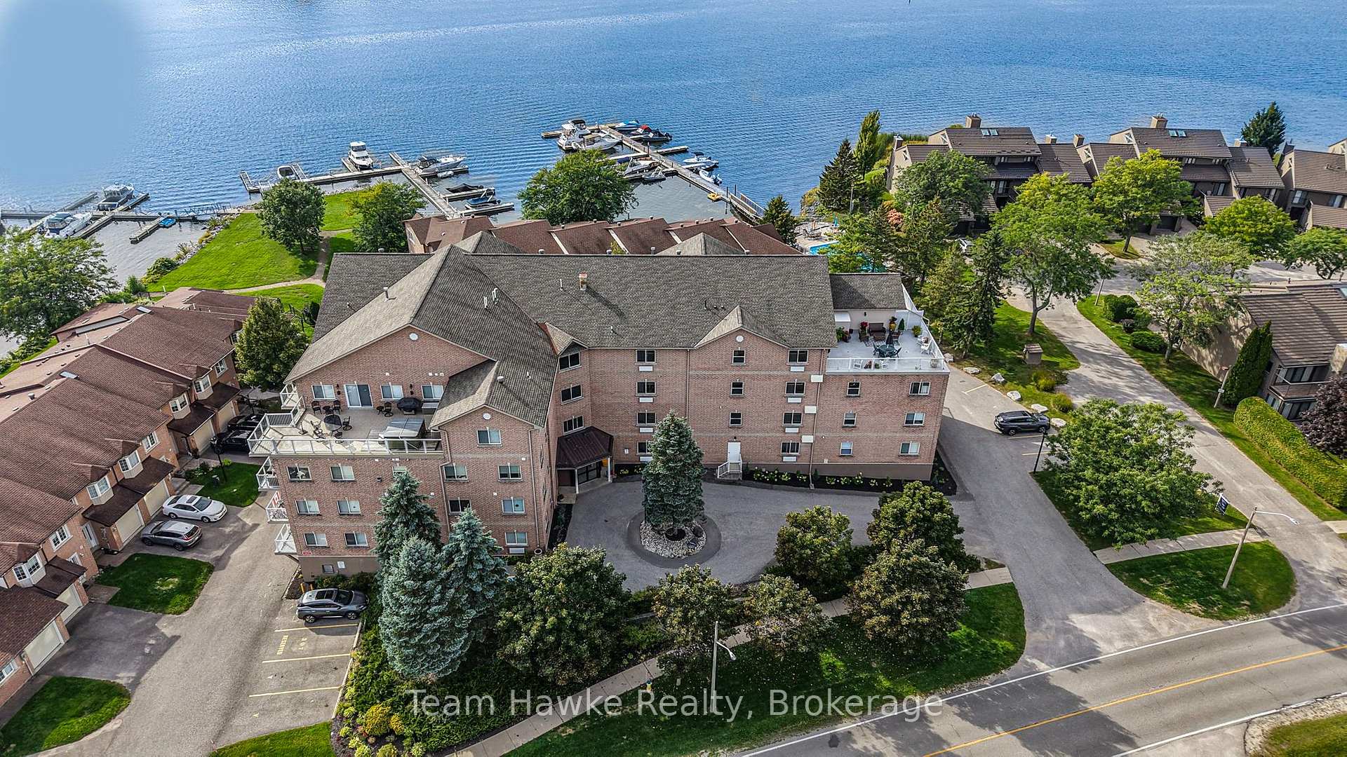 4 Beck Boulevard 306, Penetanguishene, On L9m 2h3