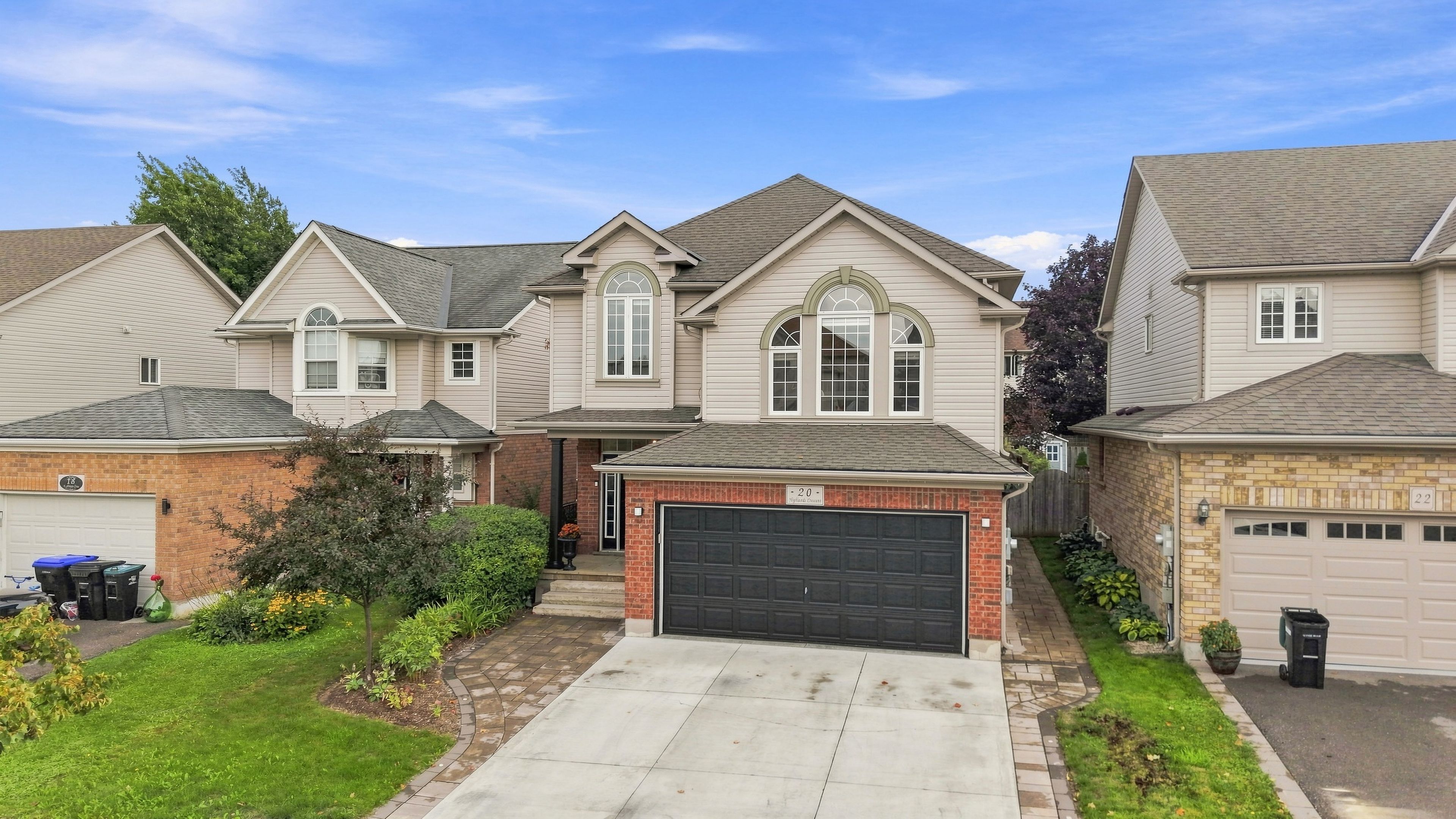 20 Highlands Crescent, Collingwood, On L9y 5h3