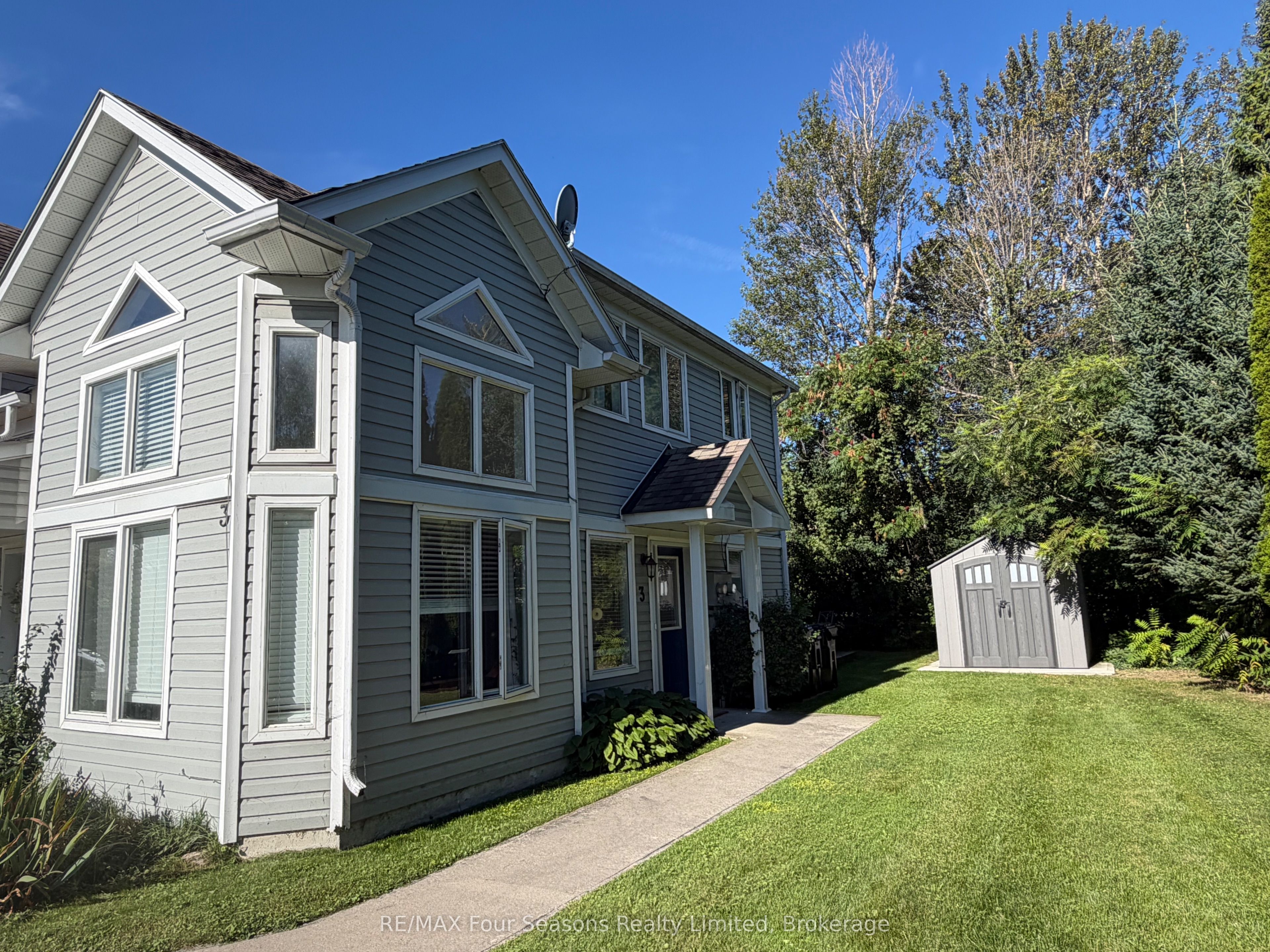 295 Balsam Street 3, Collingwood, On L9y 5c1