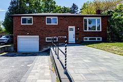 200 Ferndale Drive N, Barrie, On L4n 9w1
