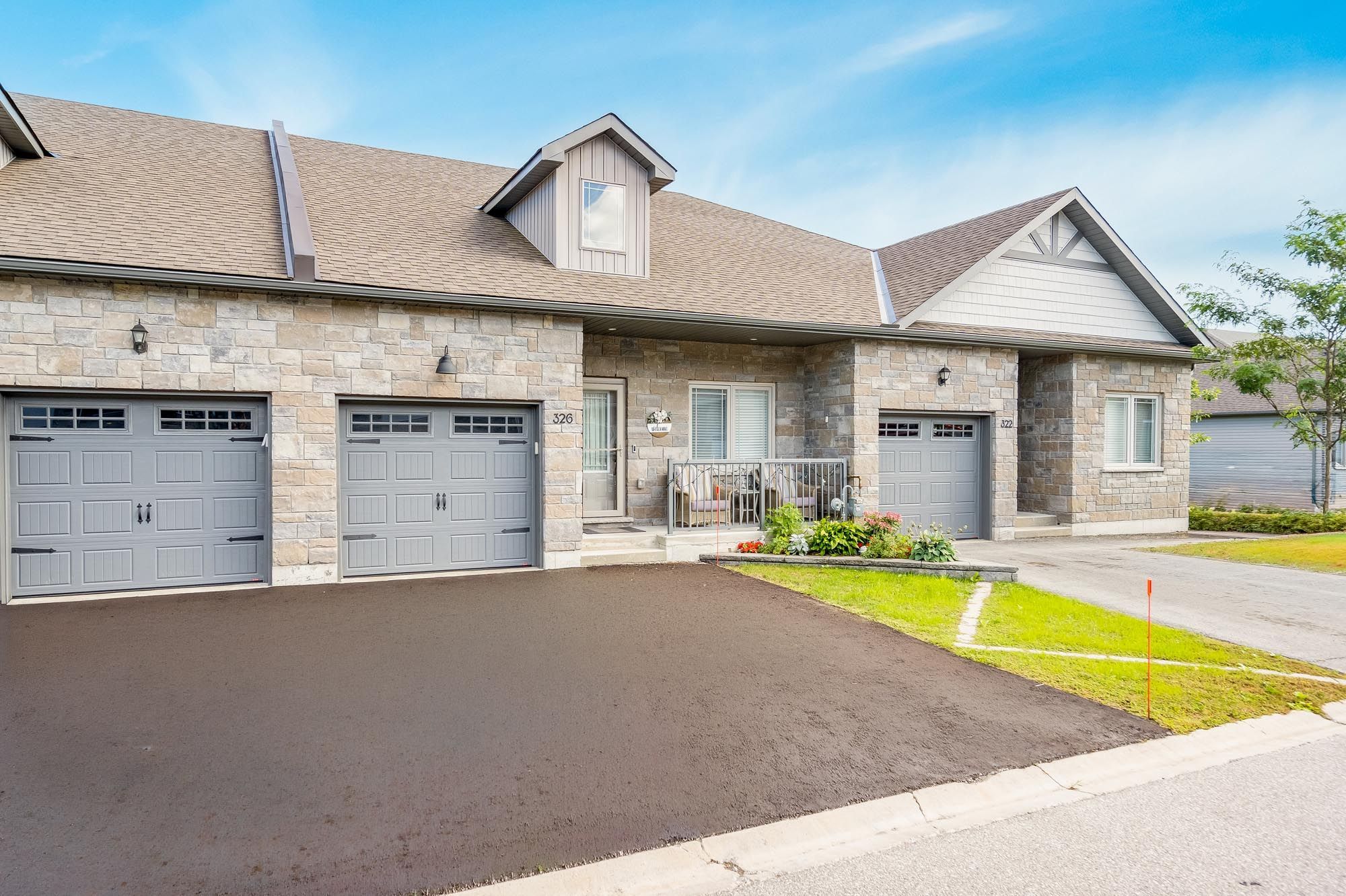 326 Lucy Lane, Orillia, On L3v 8l3