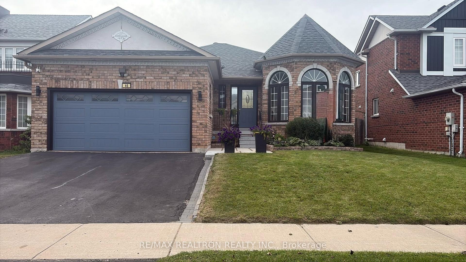 46 Cloughley Drive, Barrie, On L4n 9t3