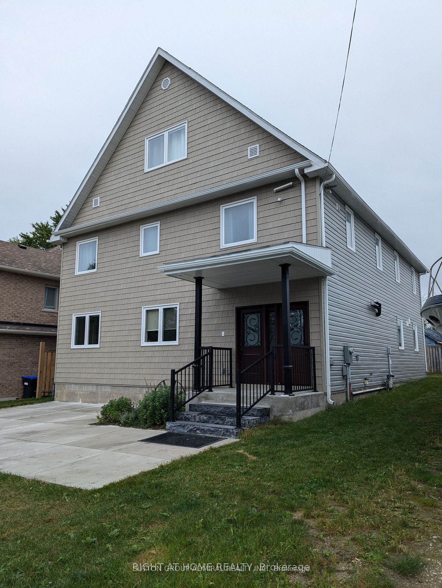 17 Middlebrook Road, Wasaga Beach, On L9z 2y6