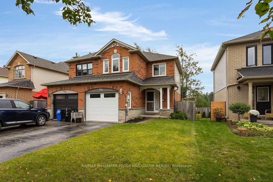 104 Leslie Avenue, Barrie, On L4n 9p4