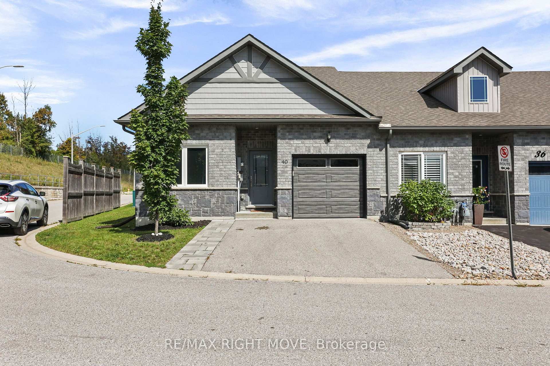 40 Lily Drive, Orillia, On L3v 0g3