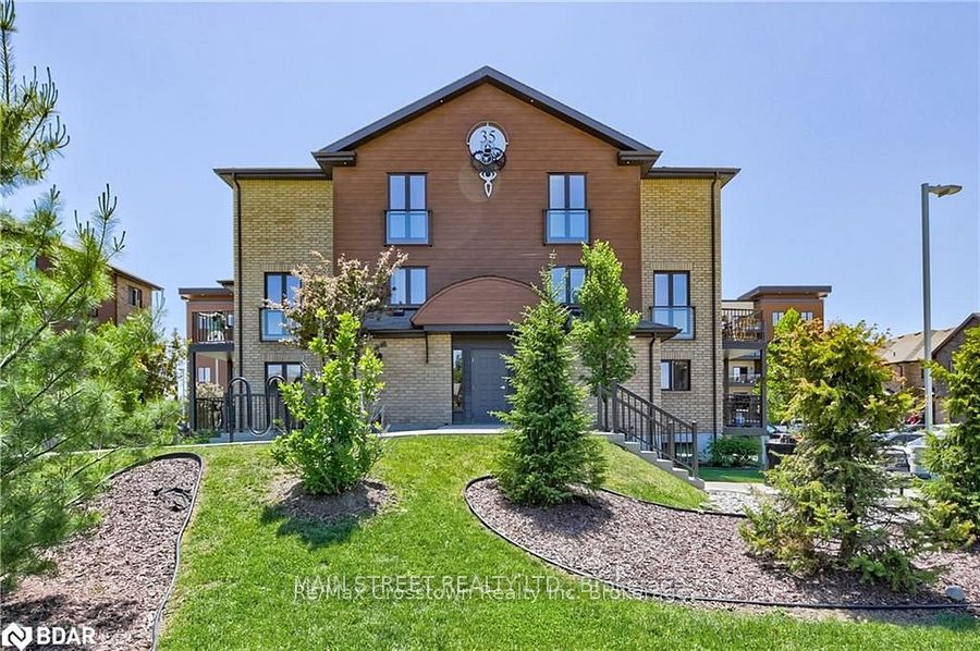 35 Madelaine Drive 5, Barrie, On L4n 9t2