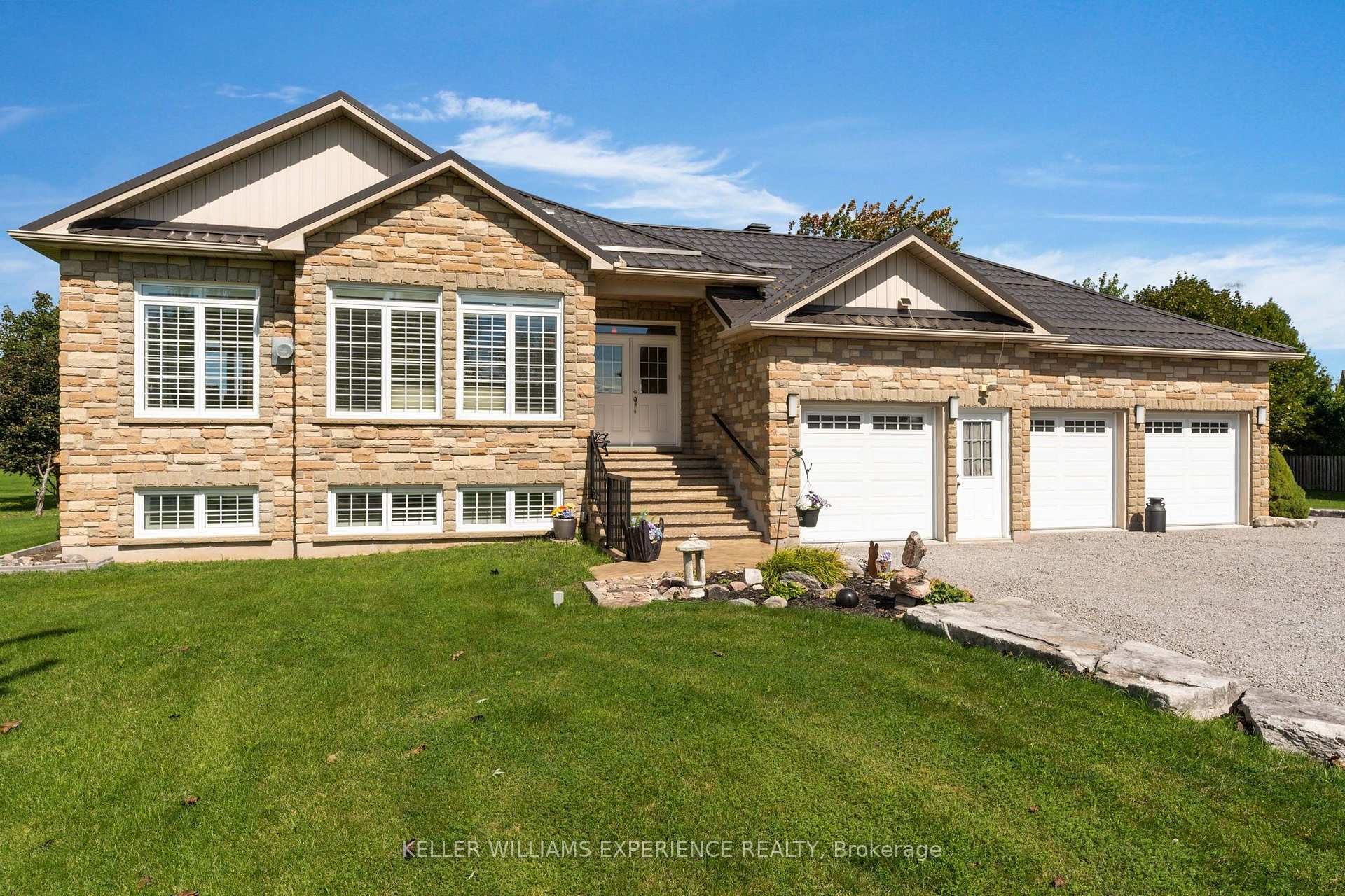 2884 Sunnydale Lane, Ramara, On L0k 1b0