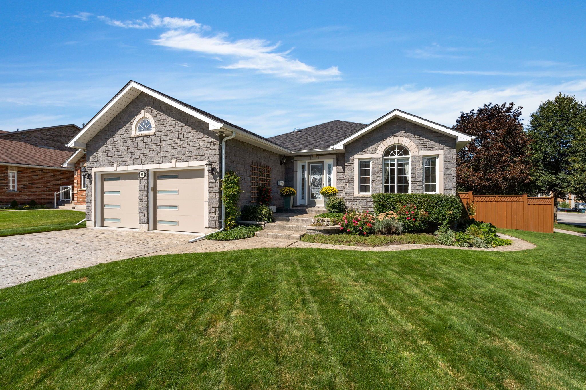 53 Brookfield Crescent, Barrie, On L4n 9r6