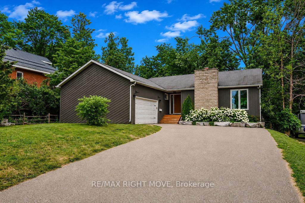 18 Creighton Street, Ramara, On L3v 1a8
