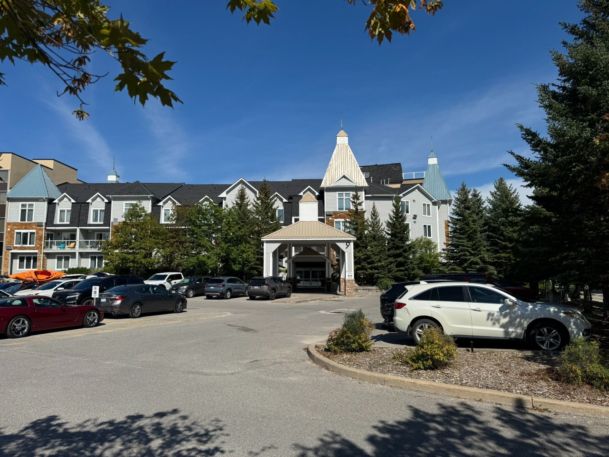 9 Harbour Street 6112/6114, Collingwood, On L9y 5b5