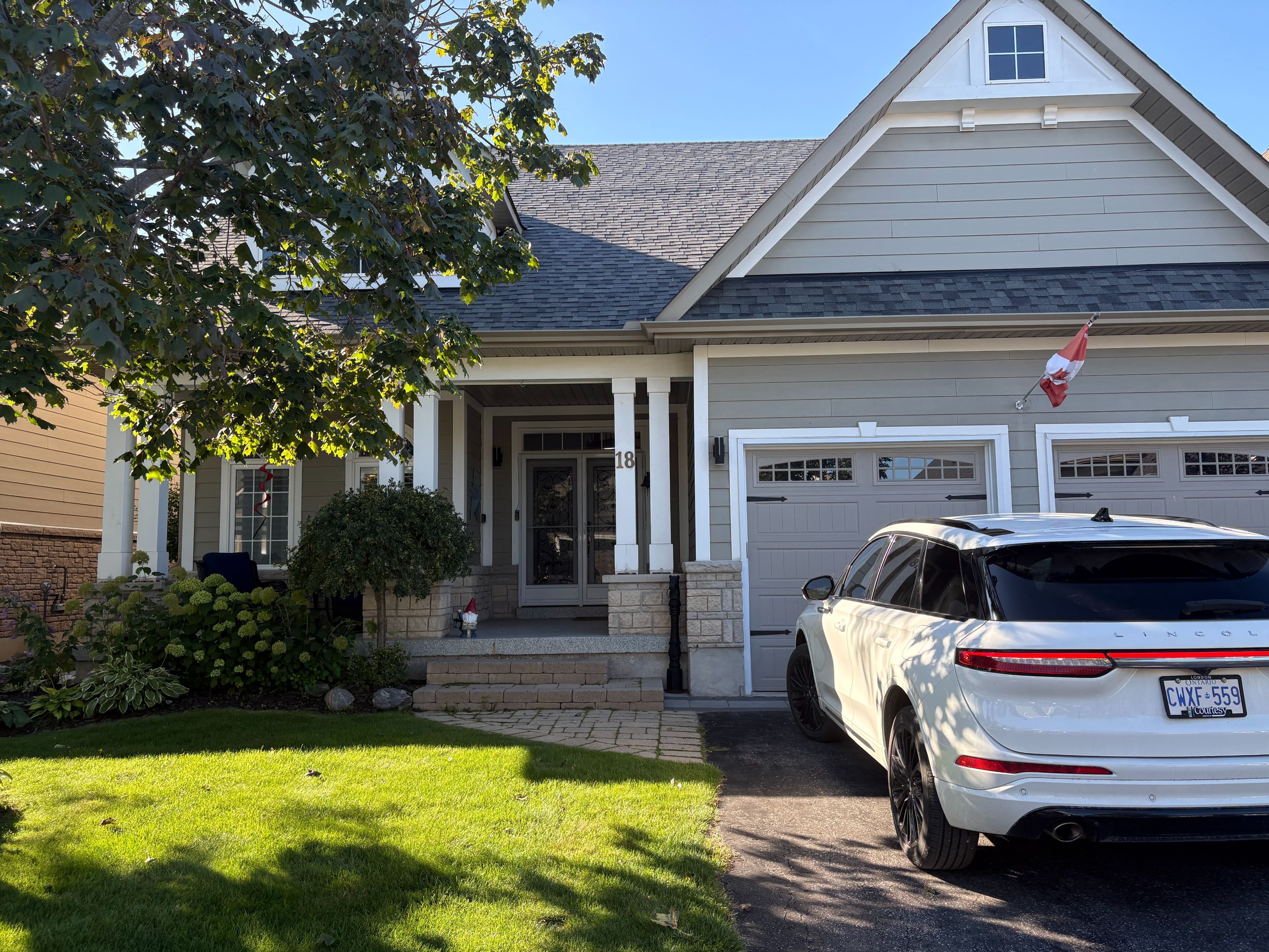18 Marine View Drive, Collingwood, On L9y 5a3