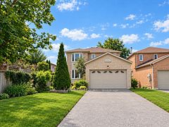 6 Carruthers Crescent, Barrie, On L4m 6a5