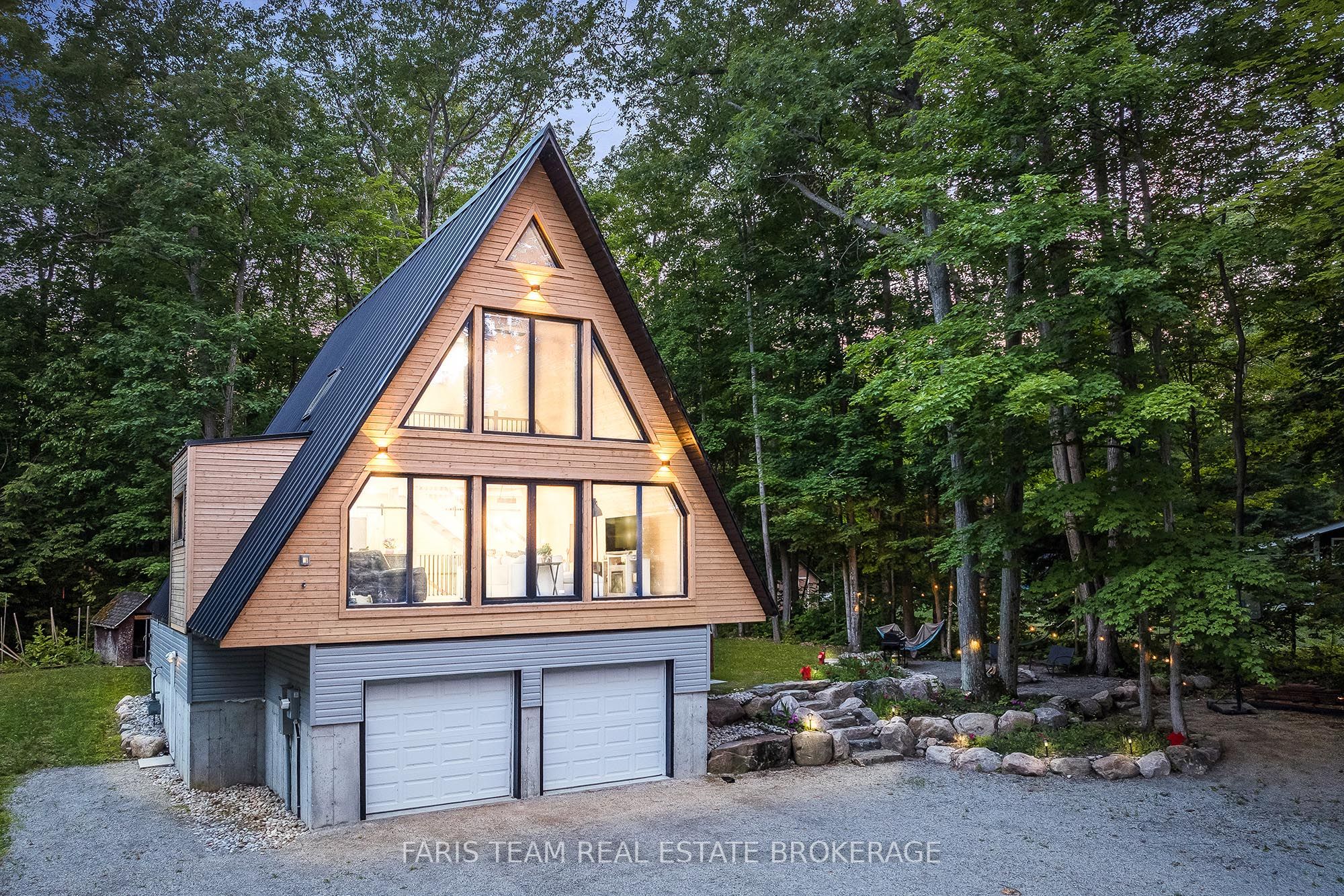 1490 Champlain Road, Tiny, On L9m 0c1