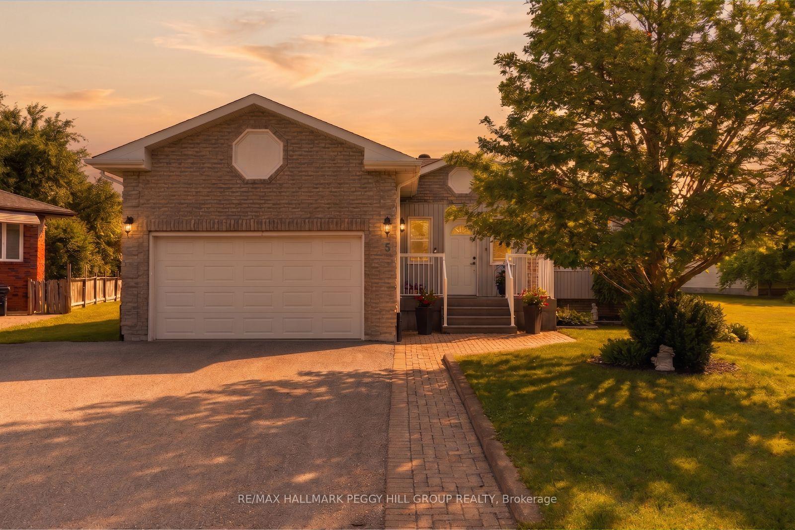 5 Allan Court, Springwater, On L0l 1p0