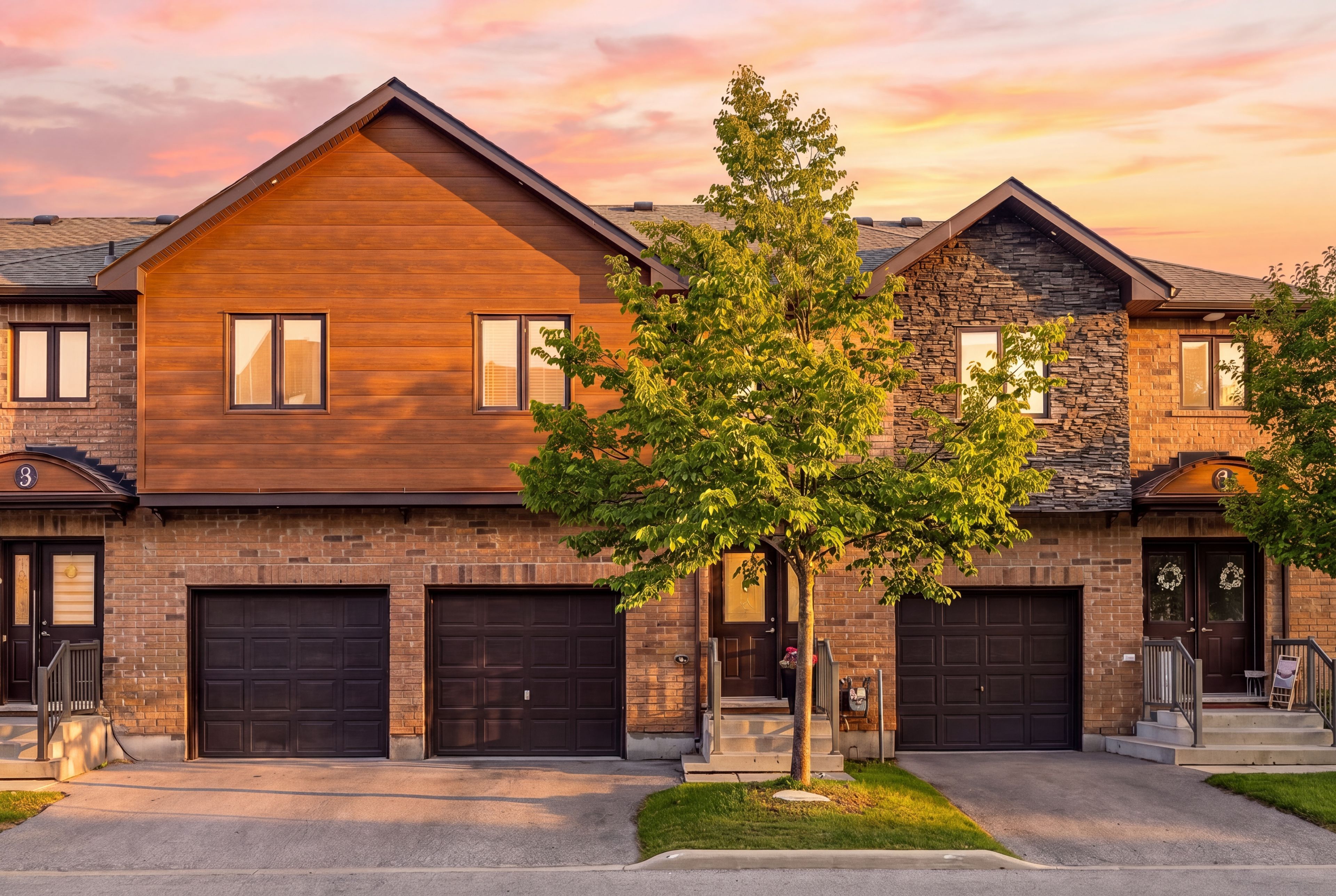 43 Madelaine Drive 2, Barrie, On L9j 0g8