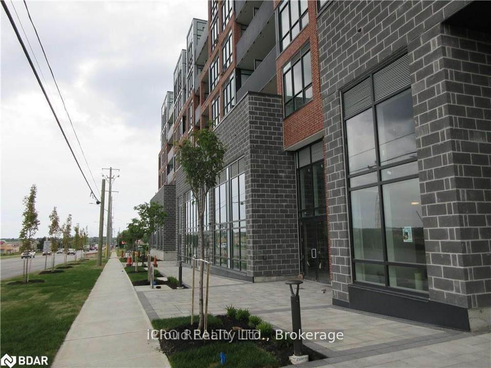 681 Yonge Street 103, Barrie, On L9j 0k1