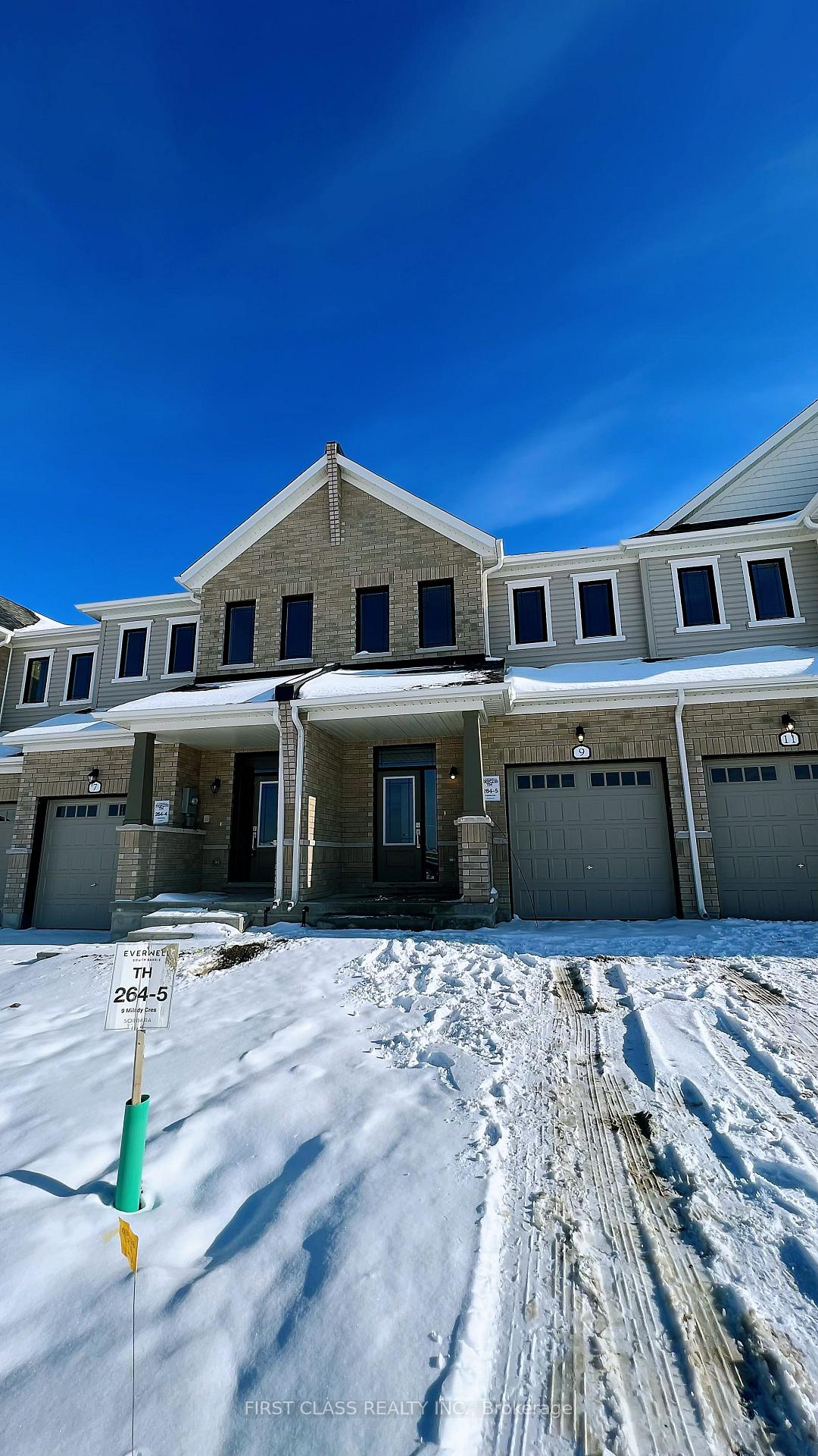 9 Milady Crescent, Barrie, On L9j 0b7