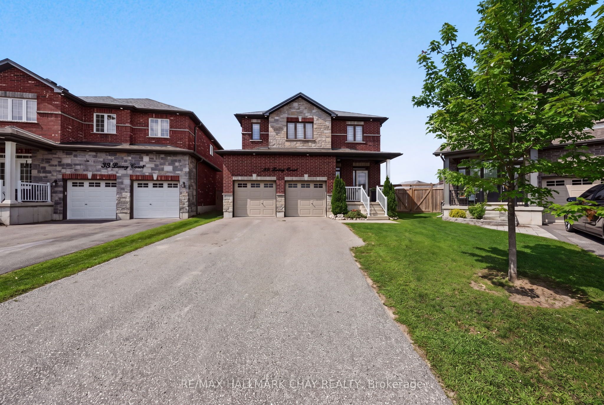 36 Lowry Court, Barrie, On L4n 7n3