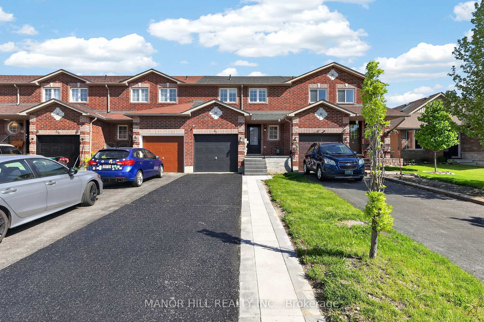 62 Monarchy Street N, Barrie, On L4m 7k1