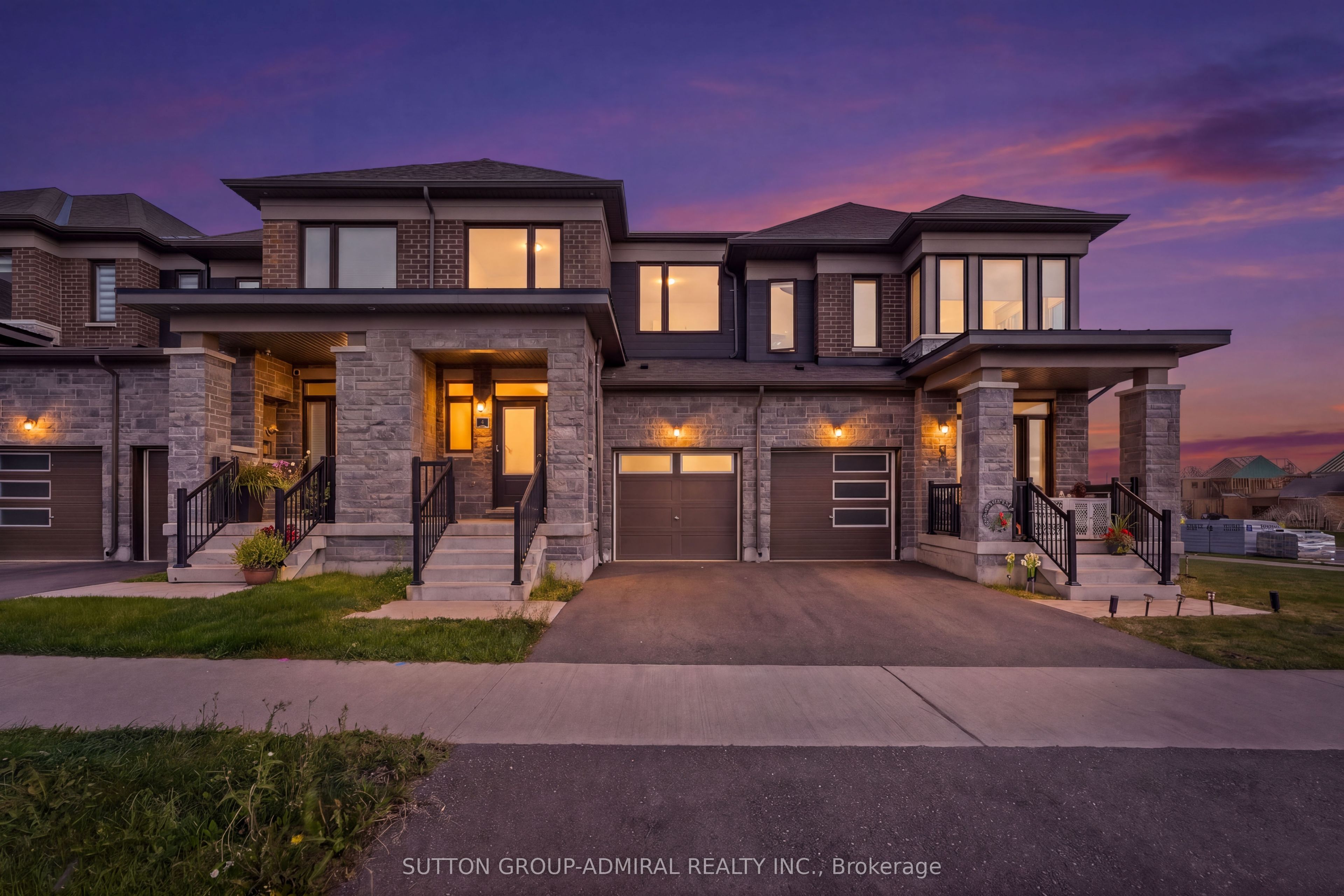 4 Rochester Drive, Barrie, On L9j 0w1