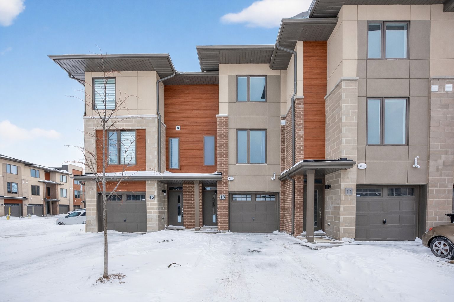 13 Winters Crescent, Collingwood, On L9y 5h8