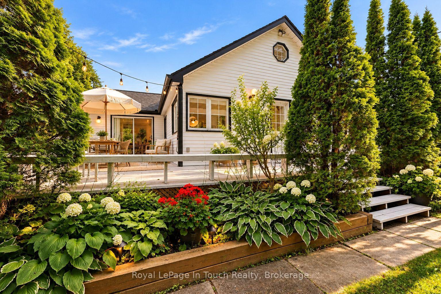 6 Arbor Road, Tiny, On L0l 2j0