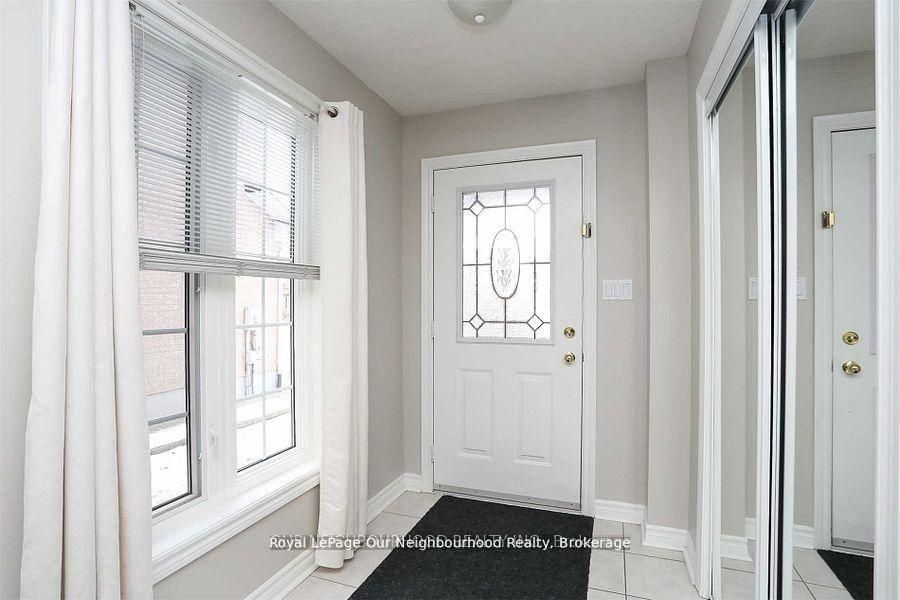 83 Cloughley Drive N, Barrie, On L4n 9t8