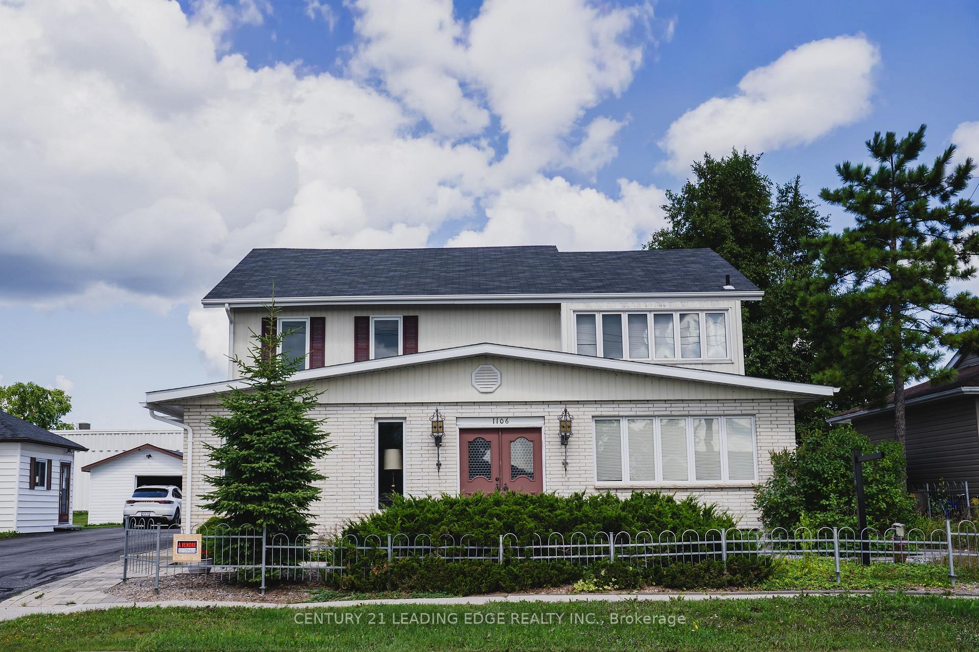 1106 Prince Street, Hearst, On P0l 1n0