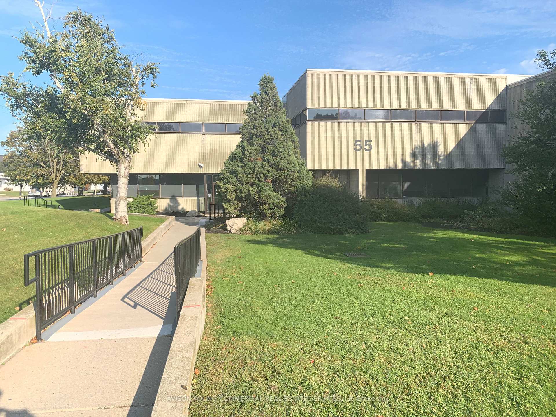 55 Horner Avenue 1, Toronto, On M8z 4x6