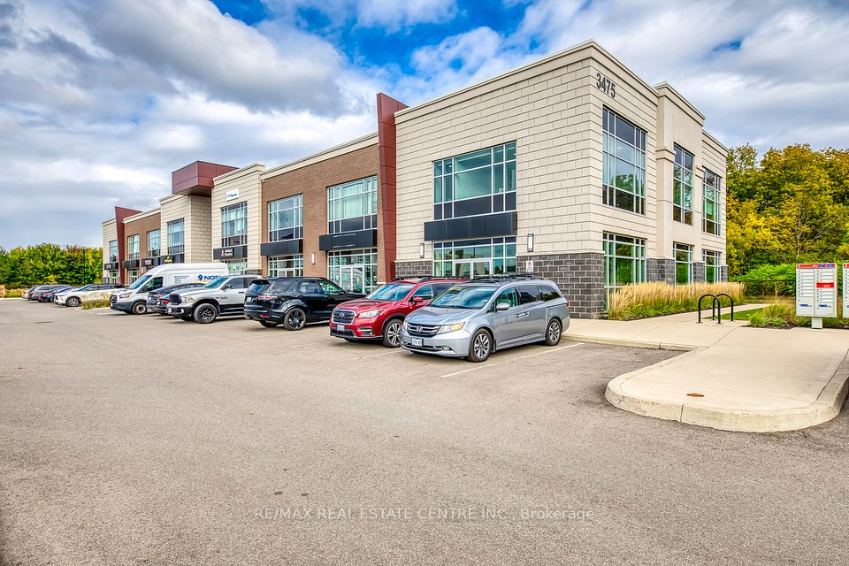3475 Rebecca Street 211, Oakville, On L6l 0h3