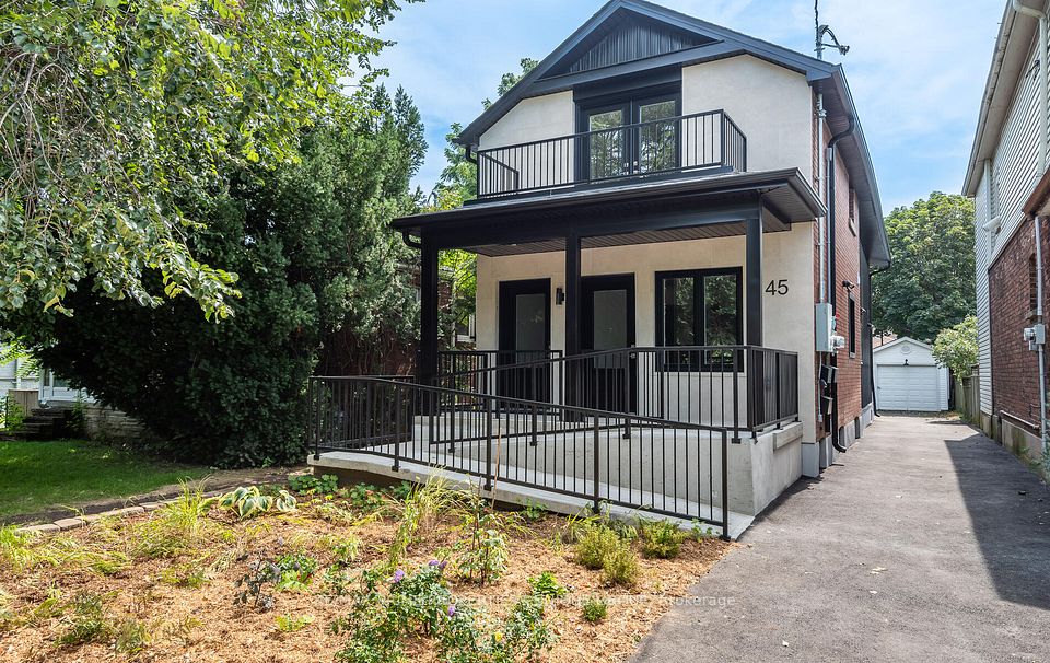 45 Astoria Avenue 2, Toronto, On M6n 2v6