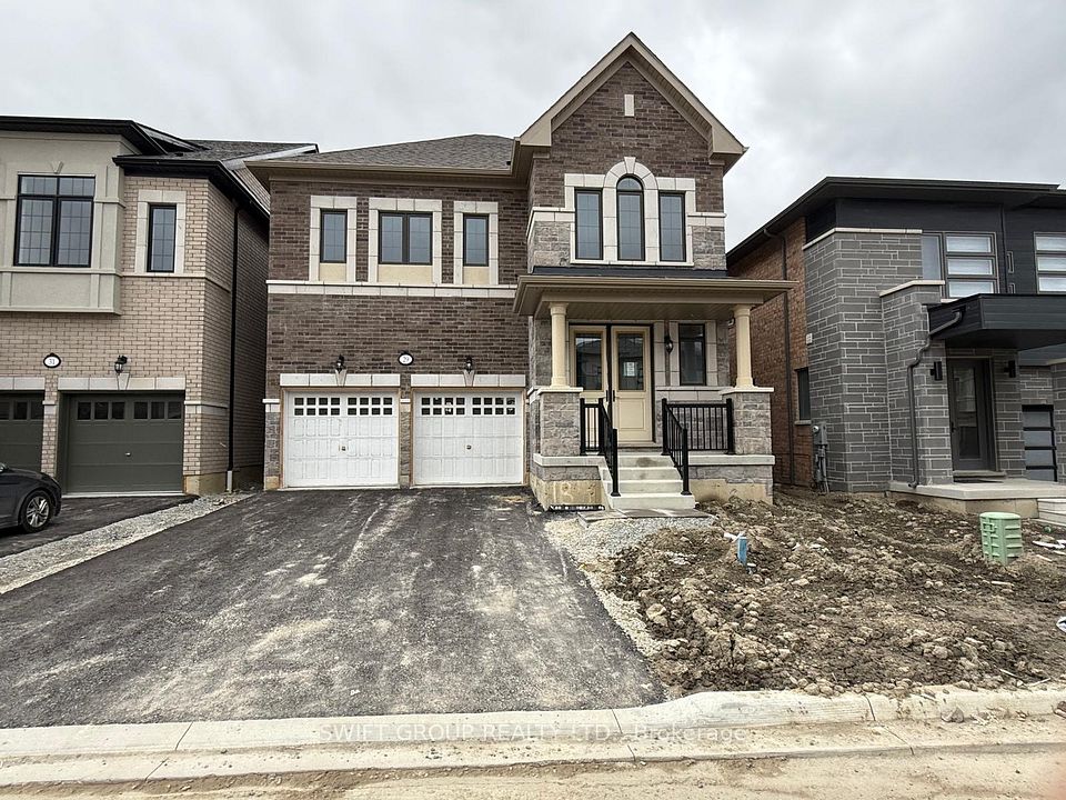 29 Keyworth Crescent, Brampton, On L6r 4e8
