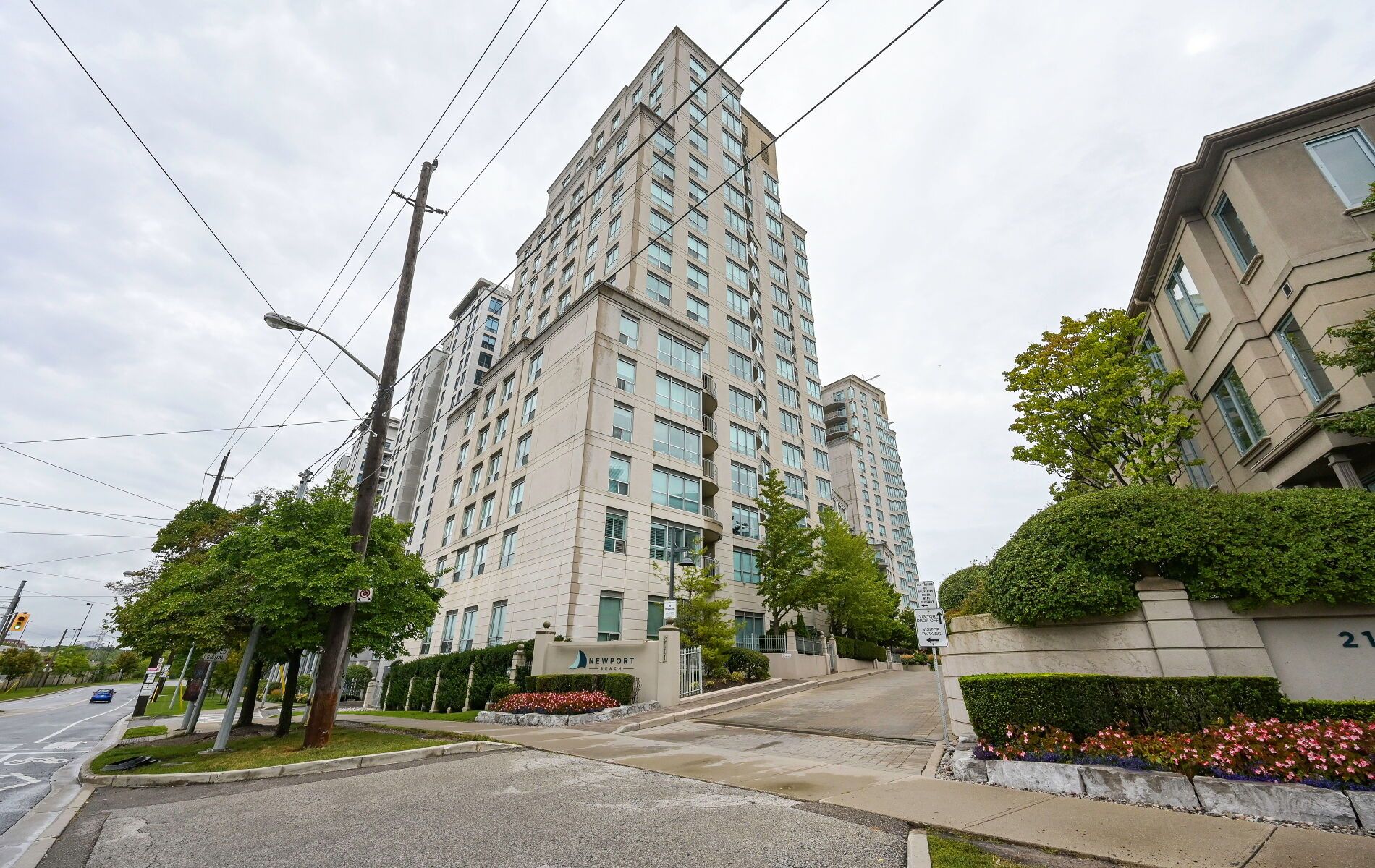 2111 Lake Shore Boulevard W 606, Toronto, On M8v 1a1