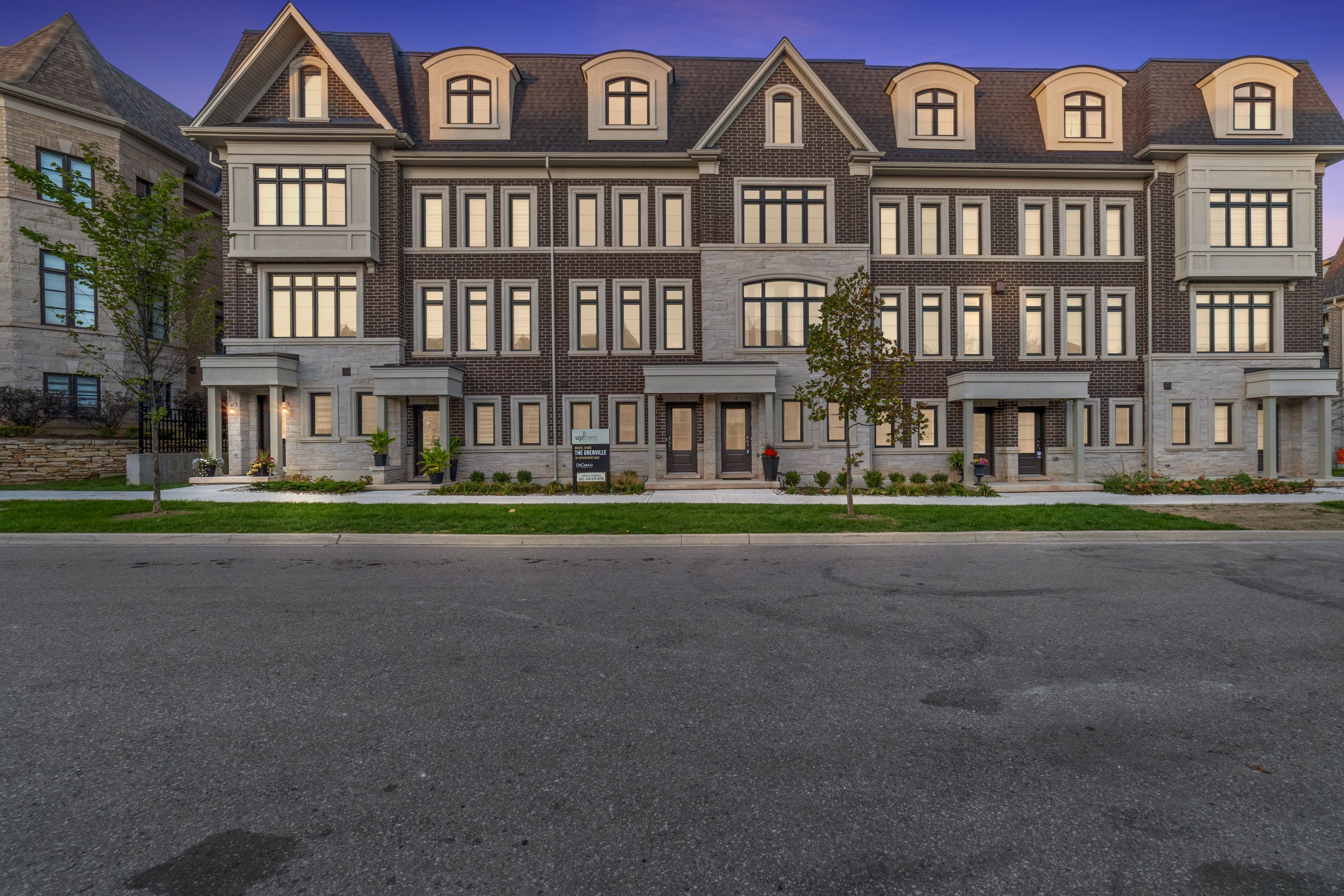 280 Melody Common 30, Oakville, On L6h 8a5