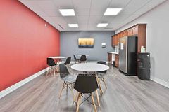 5500 North Service Road 300-13, Burlington, On L7l 6w6