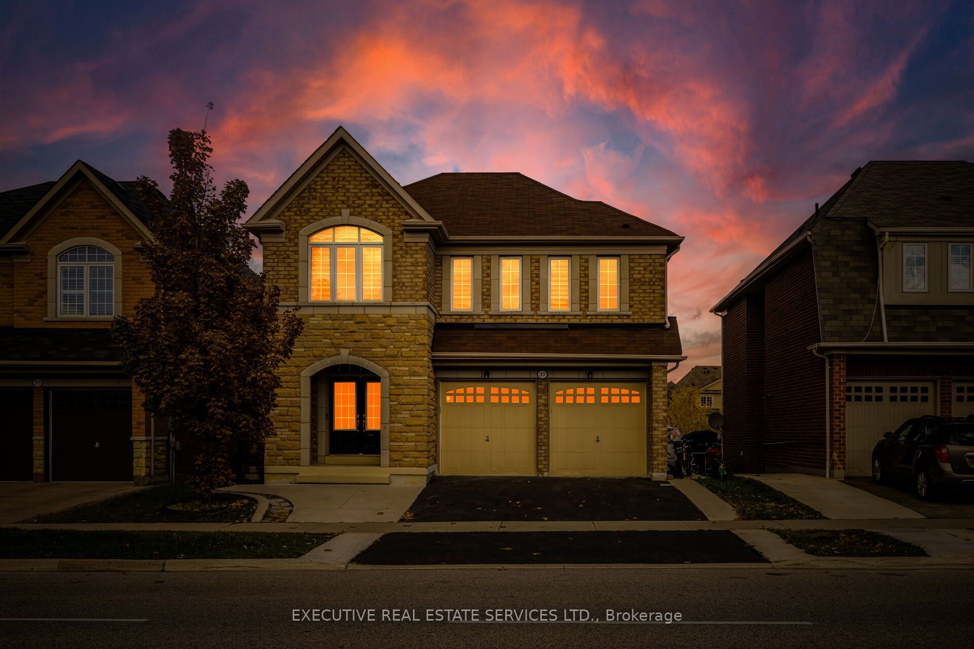 37 Ross Drive, Brampton, On L6r 3s7