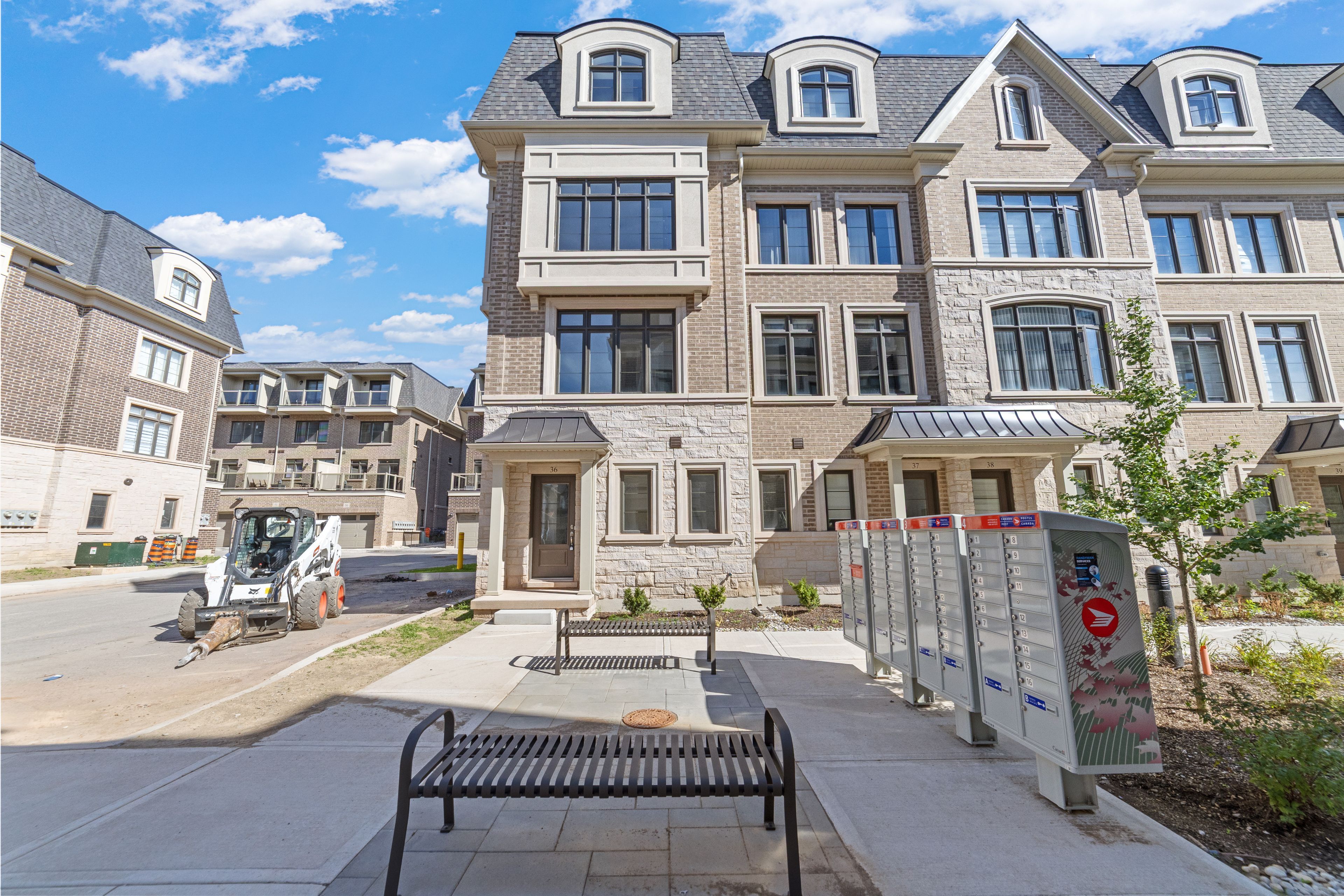 260 Melody Common 36, Oakville, On L6h 8a5