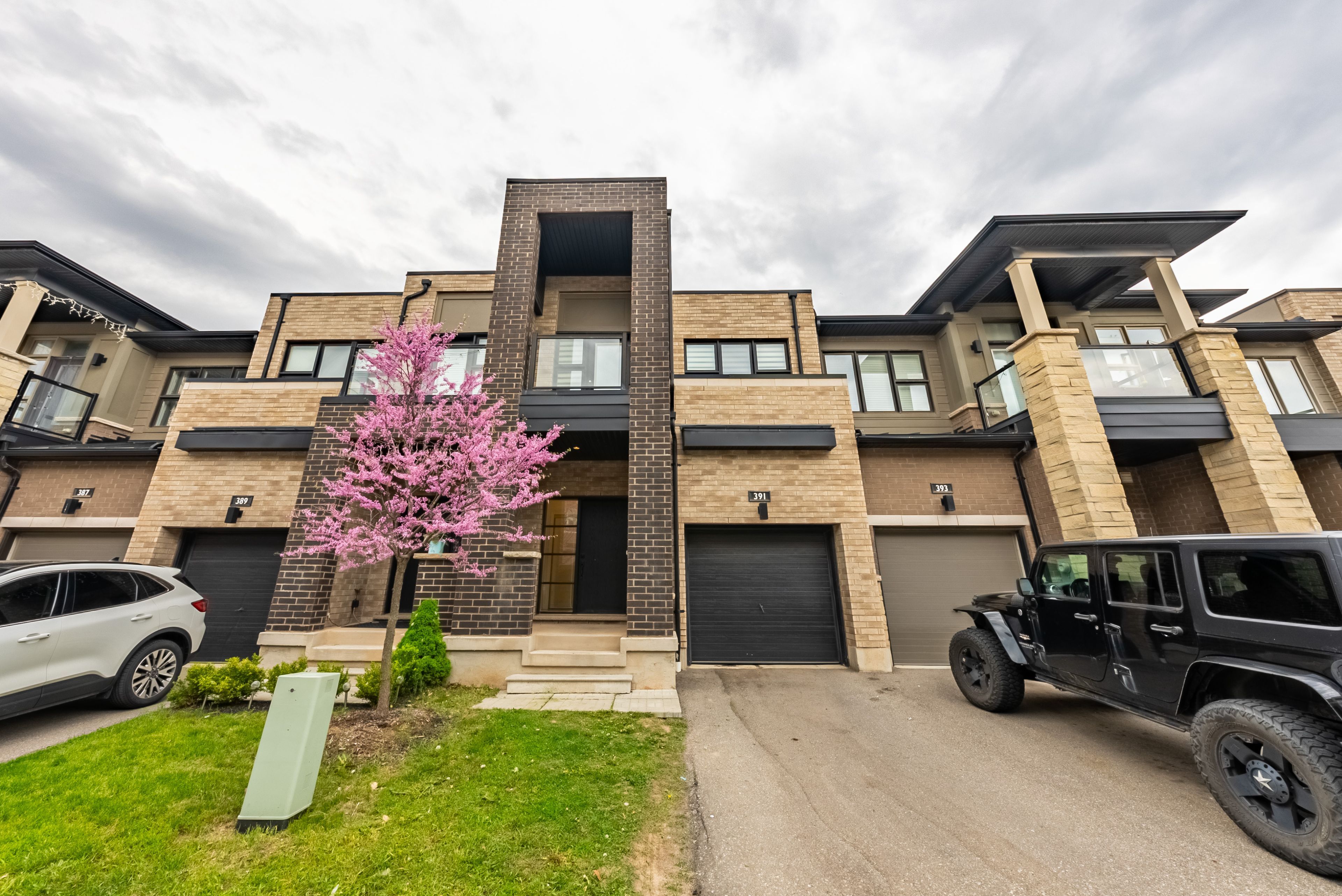 391 Athabasca Common, Oakville, On L6h 0r5
