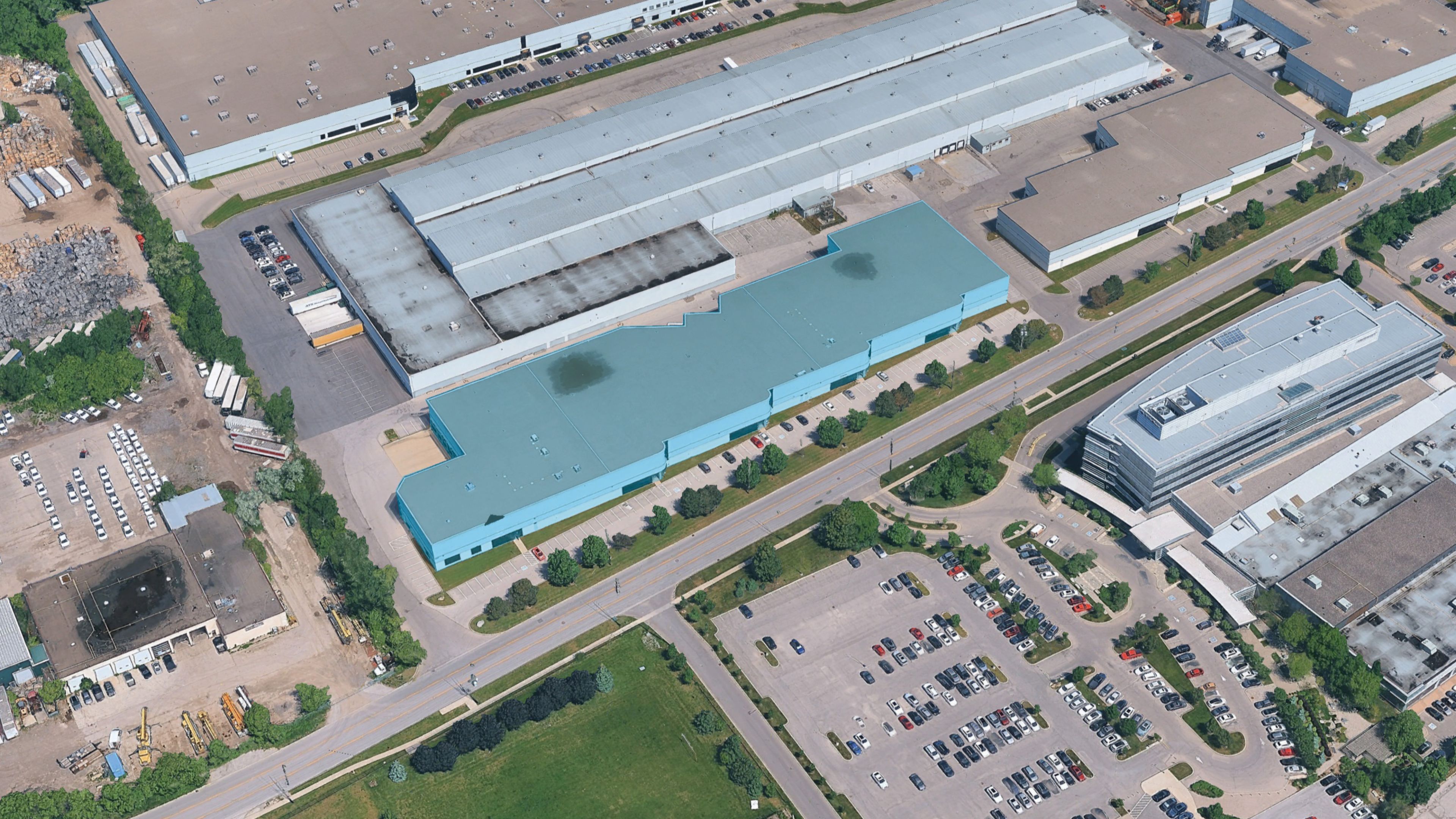 1045 Middlegate Road, Mississauga, On L4y 3y4