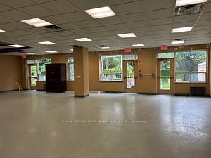 1447 N Royal York Road 110, Toronto, On M9p 3v8
