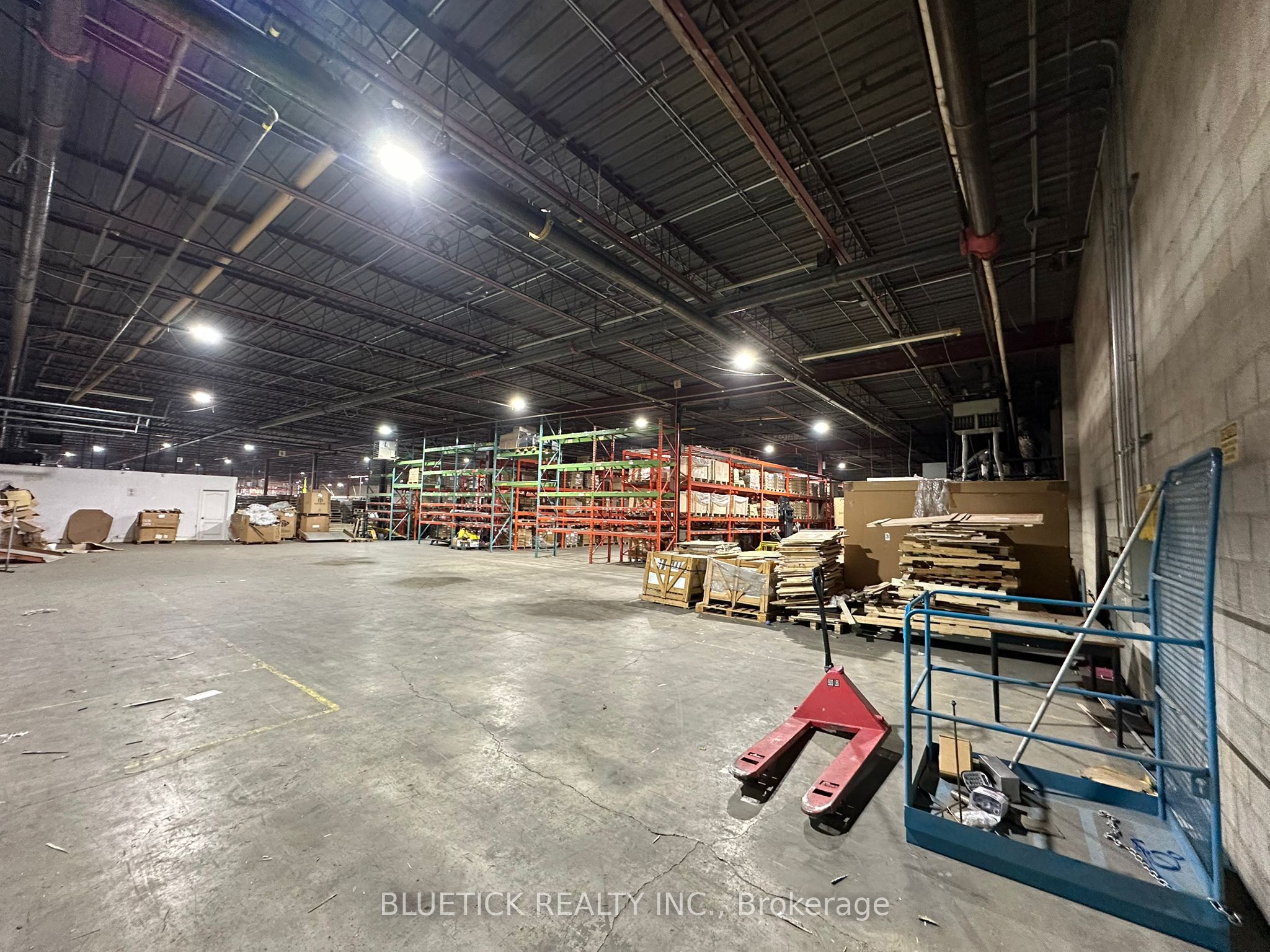 83 Bakersfield Street 3, Toronto, On M3j 1z4