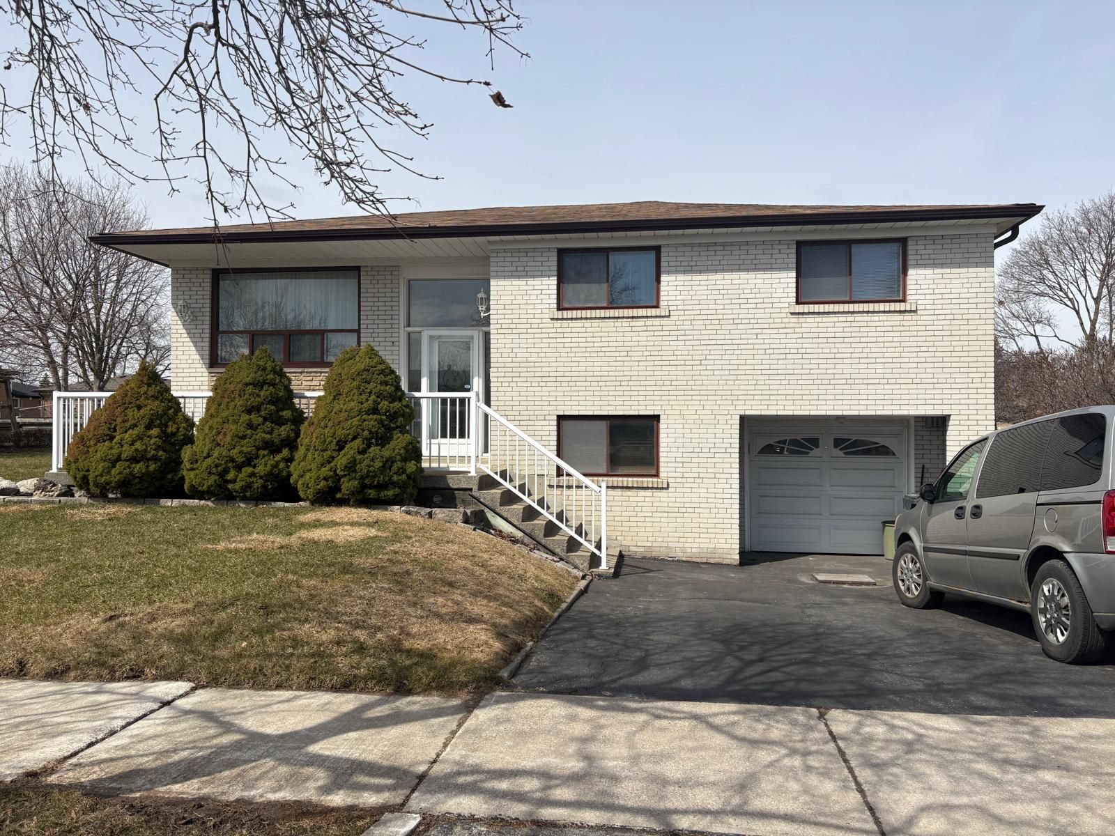 3759 Bayswater Crescent, Mississauga, On L4t 2g6