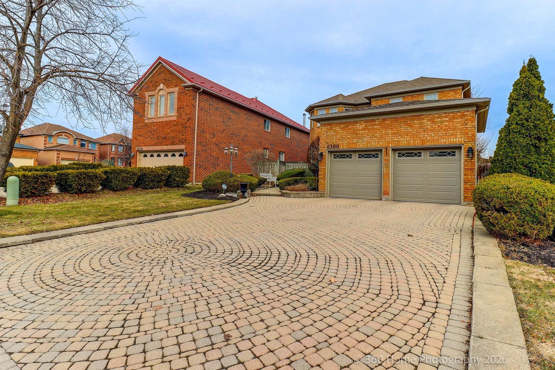 6300 Mccracken Drive, Mississauga, On L5v 1x8