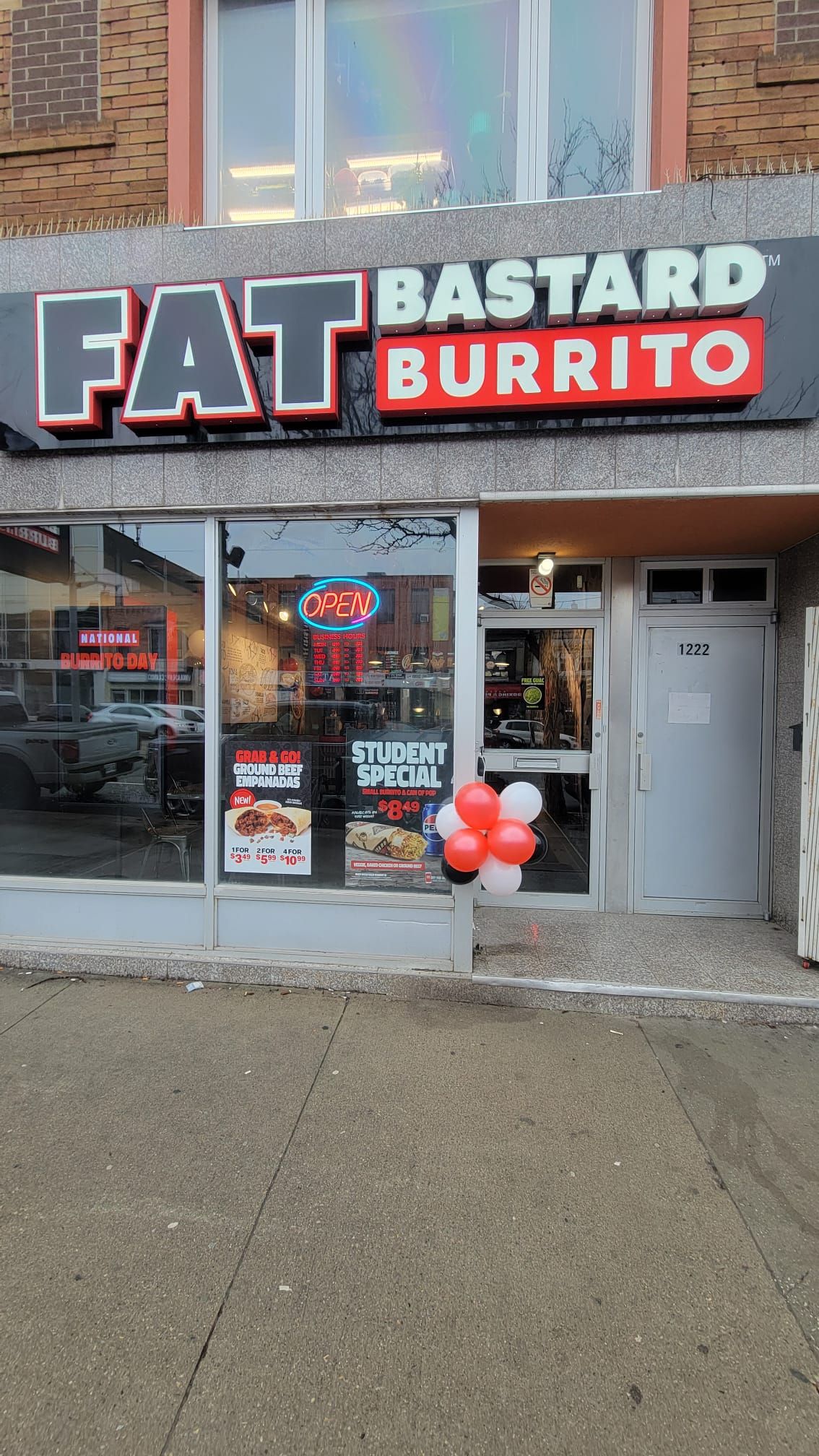 1222 St Clair Avenue W, Toronto, On M6e 1b4