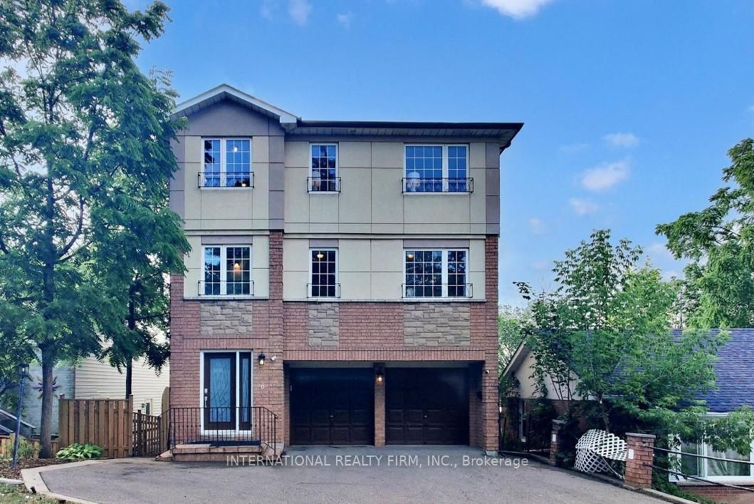 6 English Street Second Floor, Brampton, On L6x 1l4