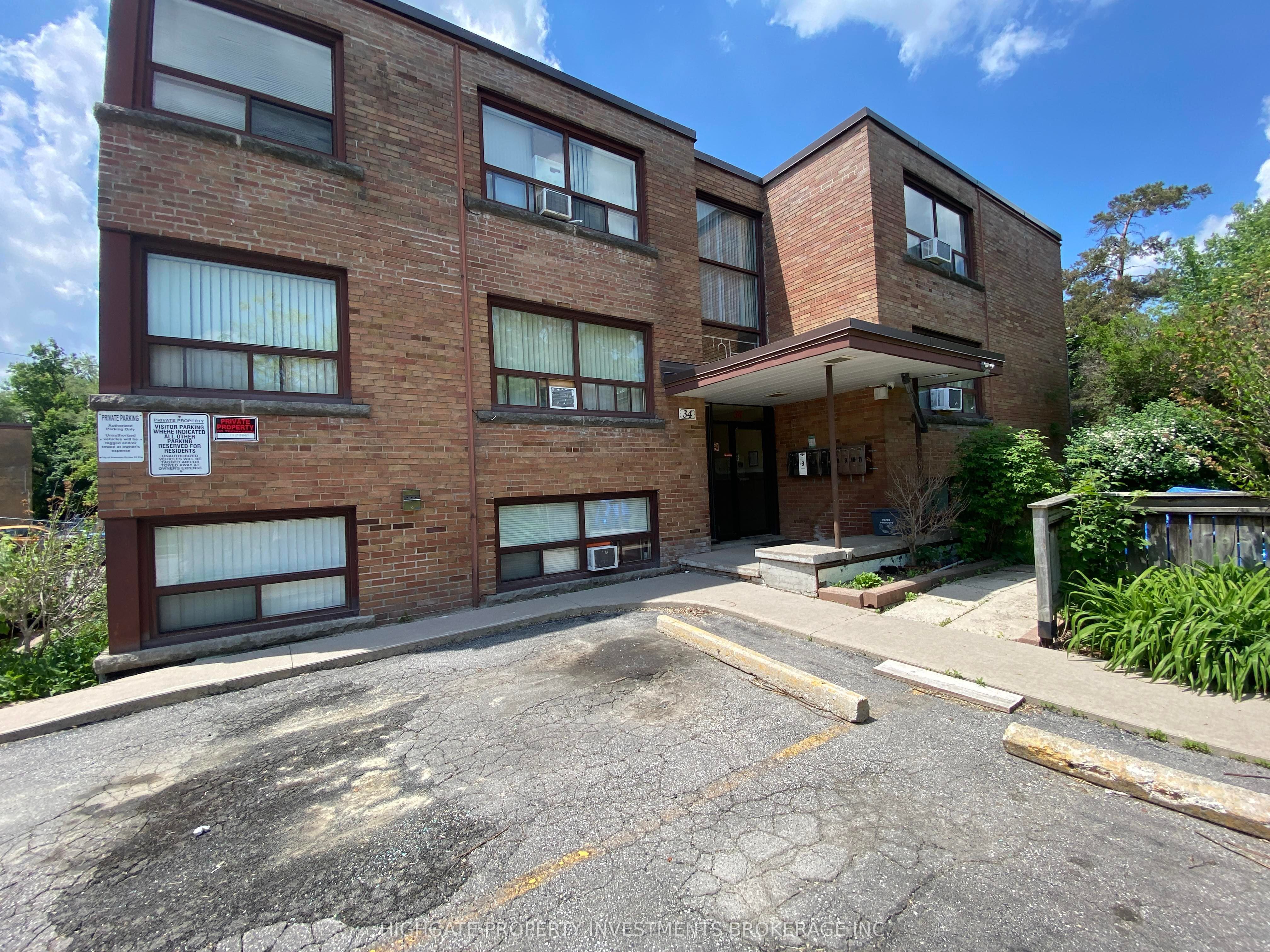 34 Erlesmere Avenue 3, Brampton, On L6w 2t6