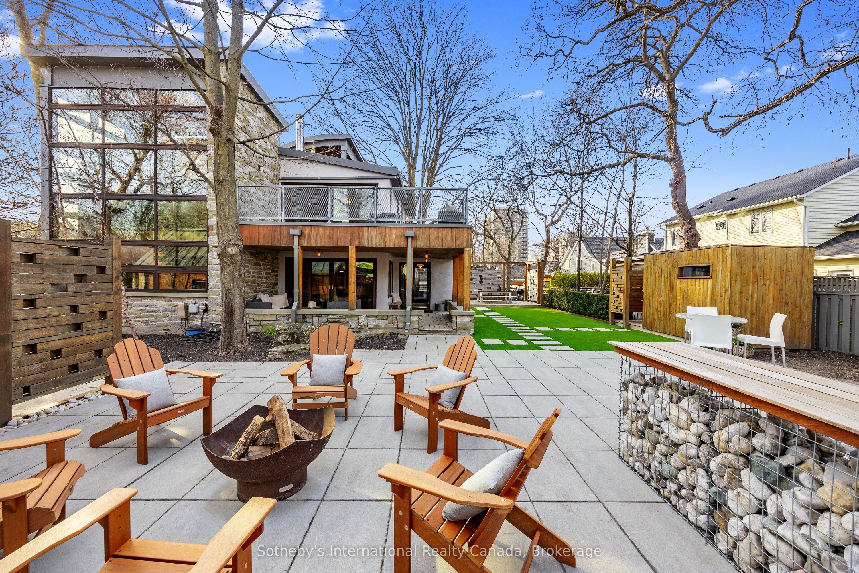 55 Chisholm Street, Oakville, On L6k 3h6