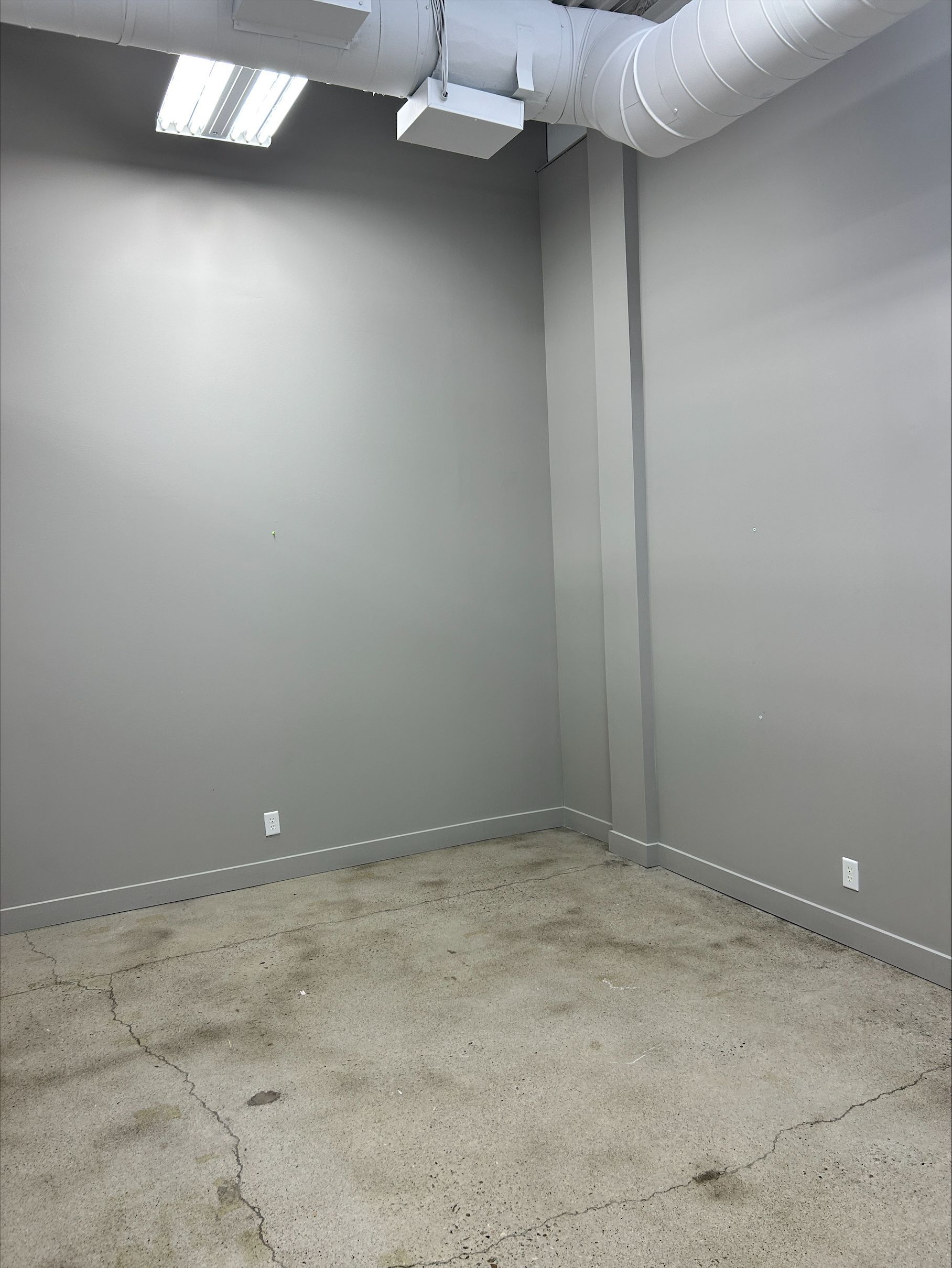 160 Tycos Drive 2205, Toronto, On M6w 1w8