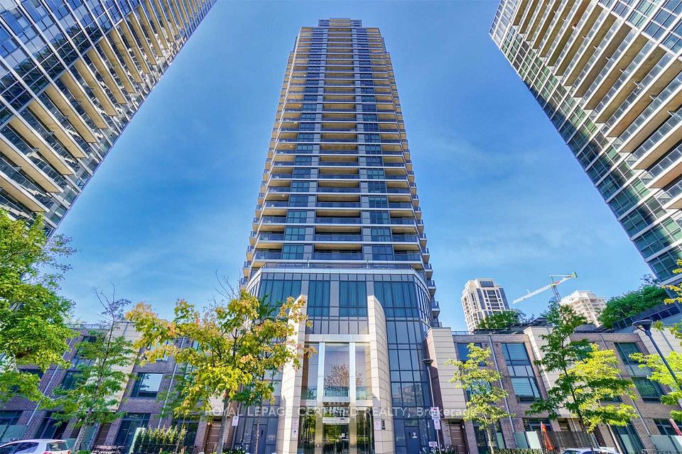 5 Valhalla Inn Road 809, Toronto, On M9b 0b1